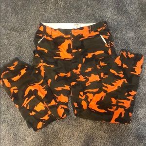 Fashion Nova Camo Cargo Pants Orange Size L